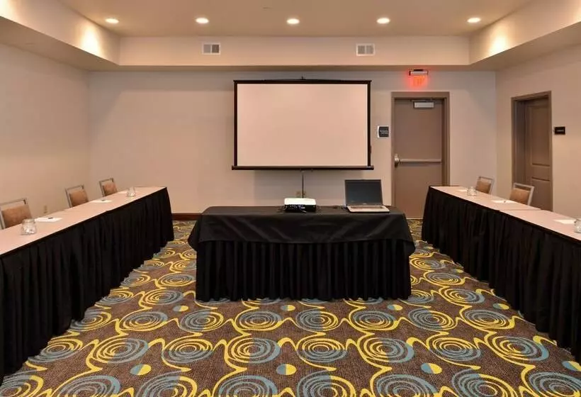 Hotel Homewood Suites By Hilton Cincinnati Mason