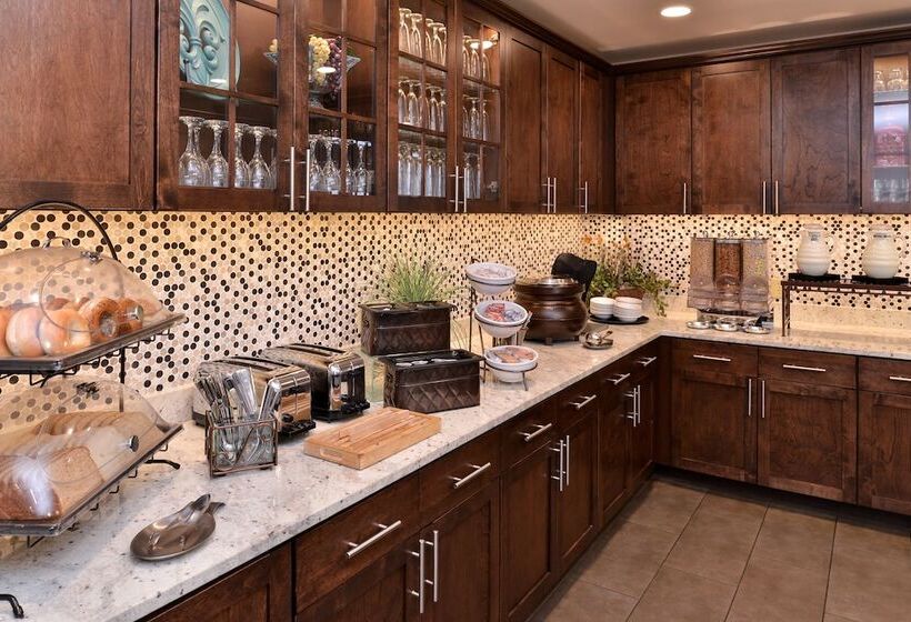 فندق Homewood Suites By Hilton Cincinnati Mason