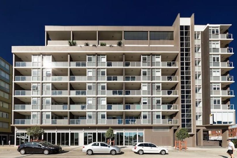 בית מלון כפרי Honeysuckle Executive Apartments