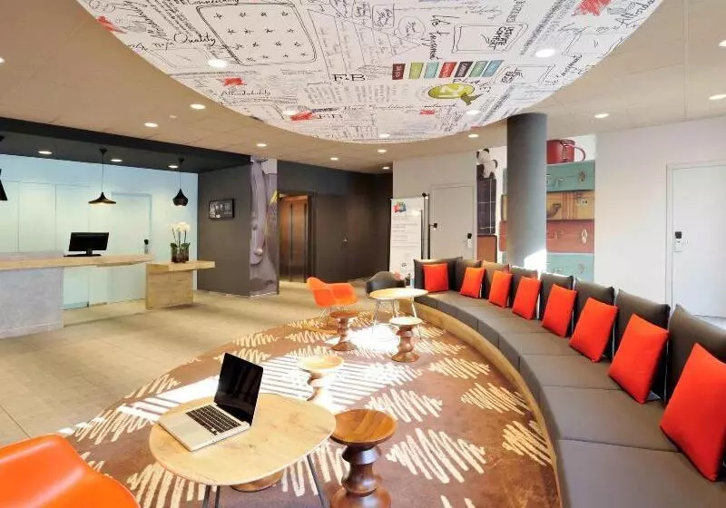 ホテル Ibis De Panne