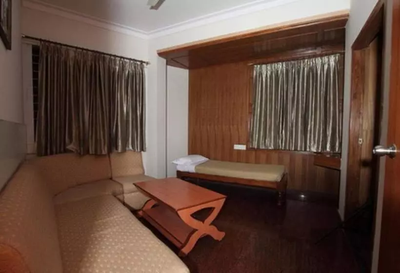 Hotel Namstay ! Mahendra S