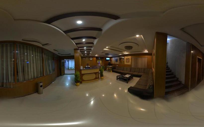 فندق Namstay ! Mahendra S