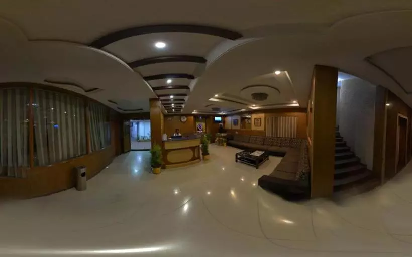 Hotel Namstay ! Mahendra S