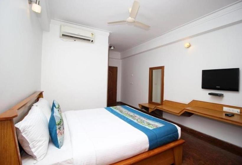 فندق Namstay ! Mahendra S