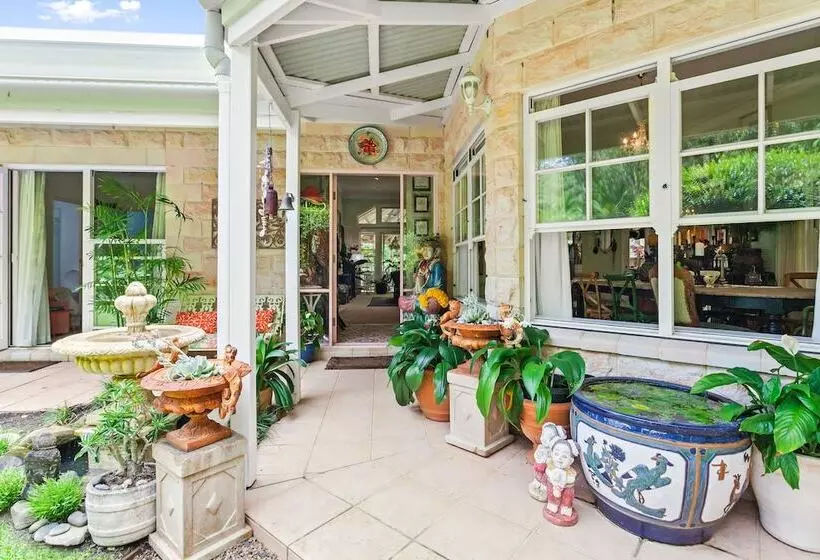 ホテル Noosa Valley Manor B&b