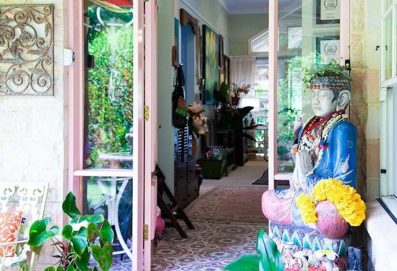 호텔 Noosa Valley Manor B&b