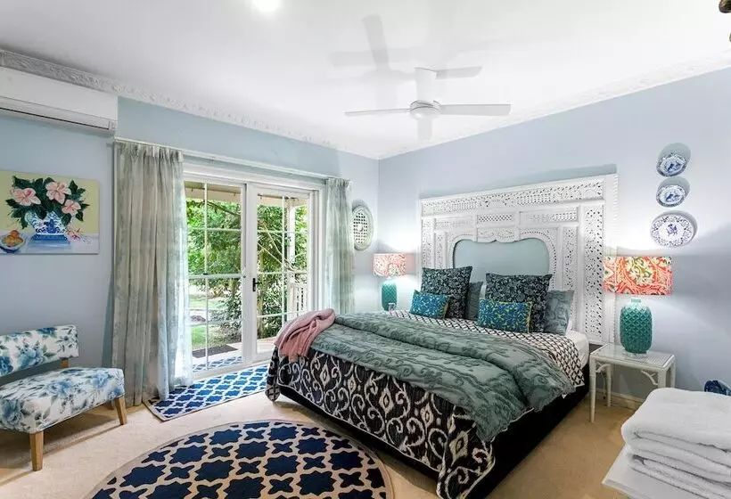 ホテル Noosa Valley Manor B&b