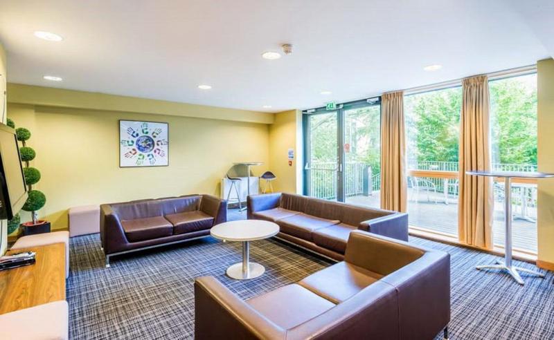 בית מלון כפרי Pollock Estate Summer Accommodation