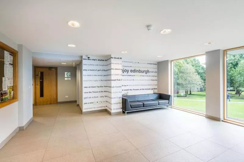 هتل Pollock Estate Summer Accommodation