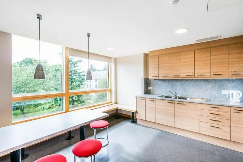 هتل Pollock Estate Summer Accommodation