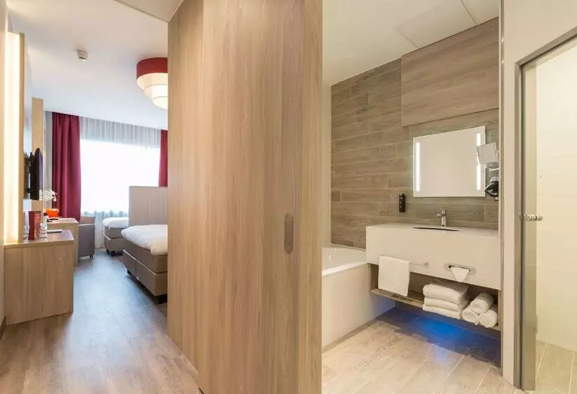 בית מלון כפרי Ramada The Hague Scheveningen