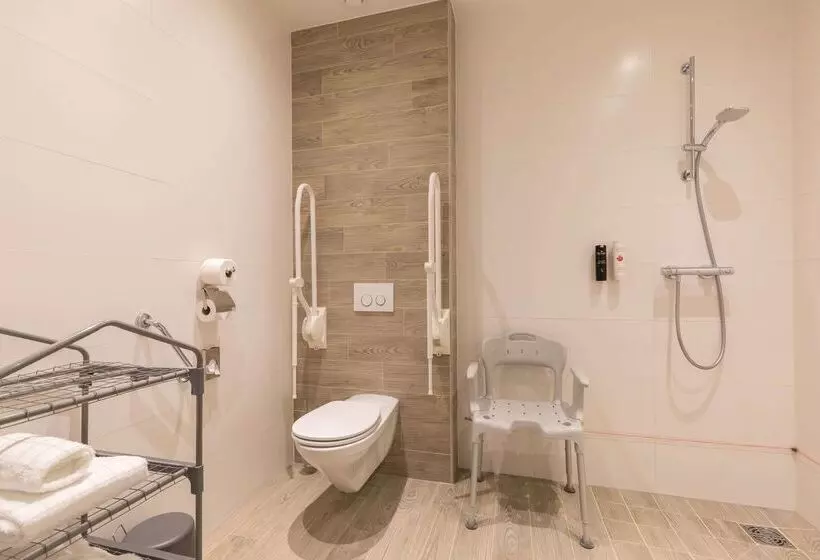 בית מלון כפרי Ramada The Hague Scheveningen