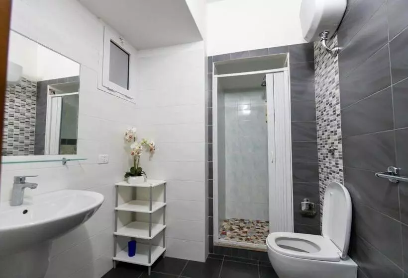 هتل Residence Emarine