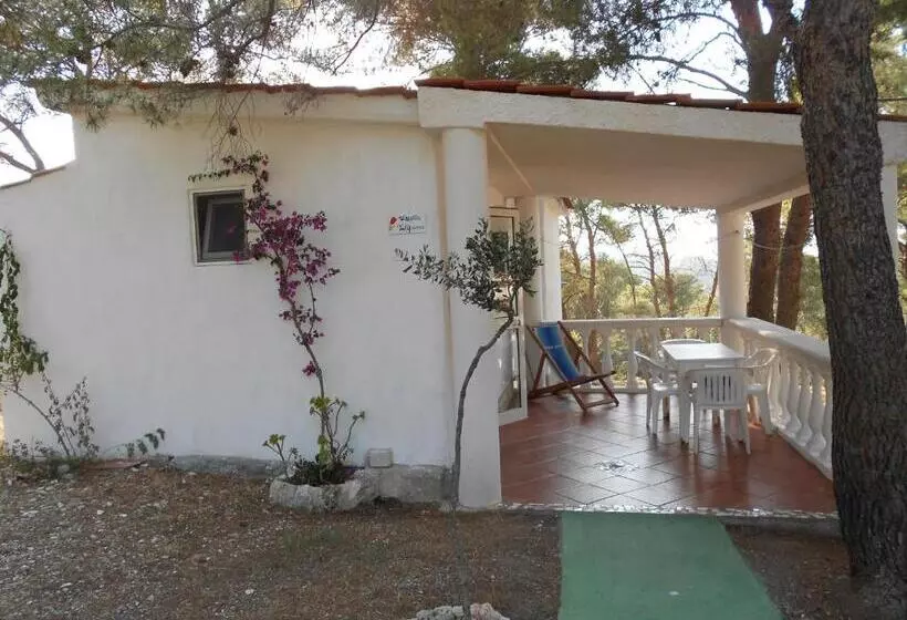 هتل Residence Emarine