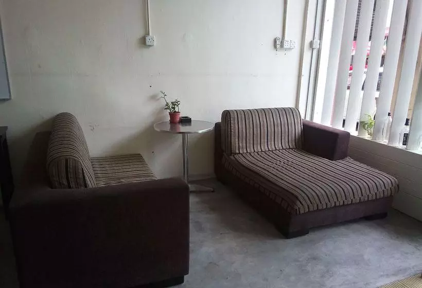 Hotel Sayang-sayang2 Youth Hostel