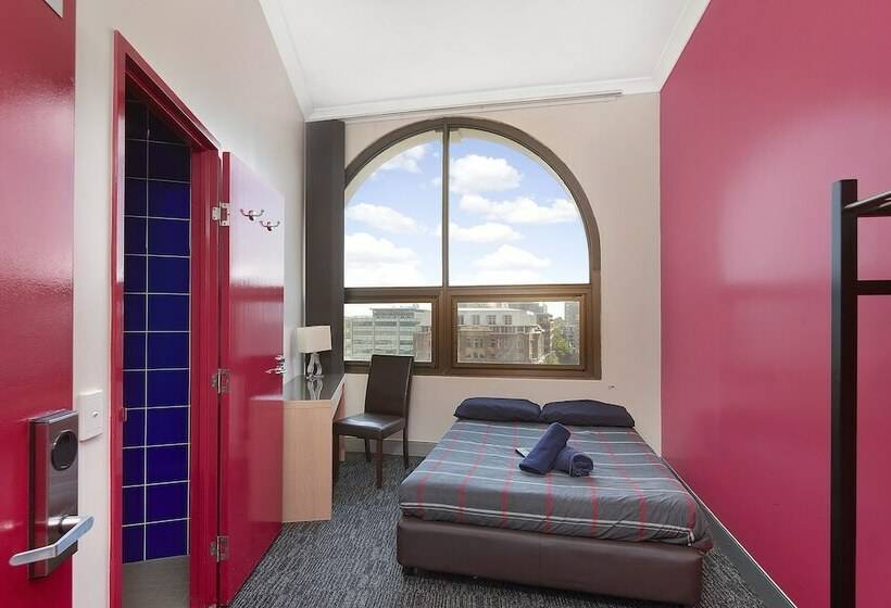 Hotel Wake Up! Sydney Central