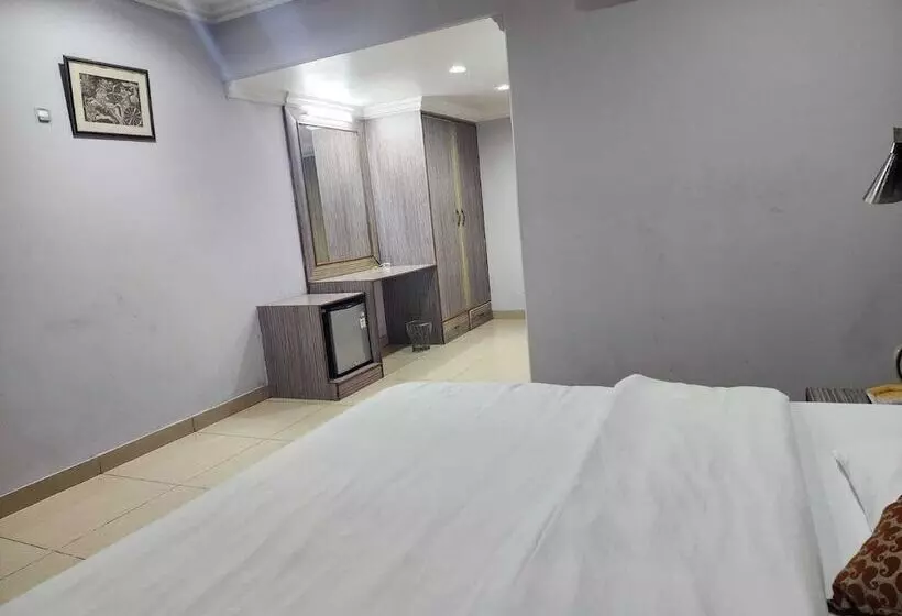 هتل Meridian Palace