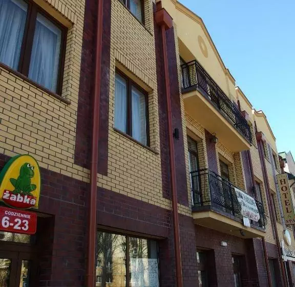 Hotelli Villa Eden   Noclegi Restauracja Spa