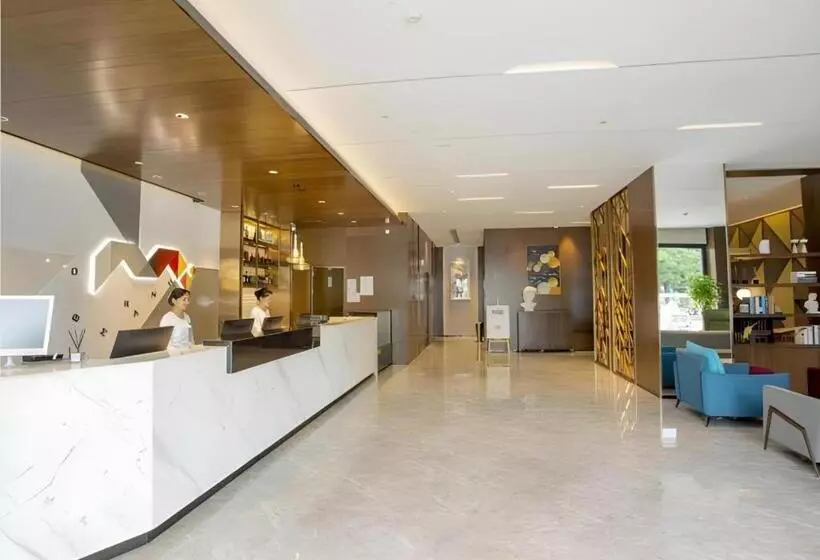 Borrman Hotel Nanning Railway Station