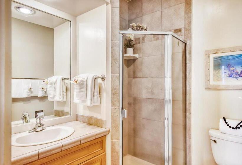 Отель Lae Nani 326