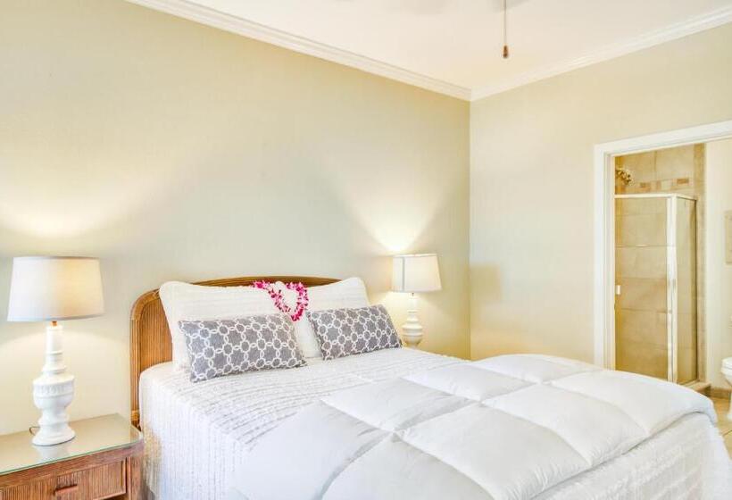 Отель Lae Nani 326