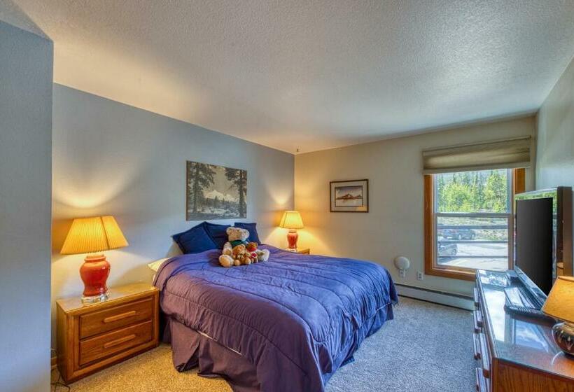 فندق Buffalo Village 306