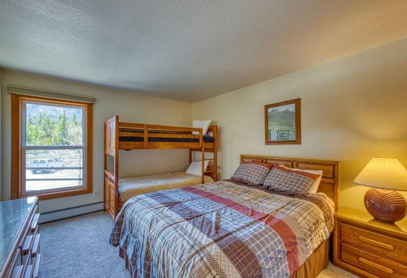 فندق Buffalo Village 306