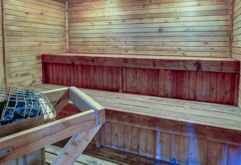 فندق Buffalo Village 306