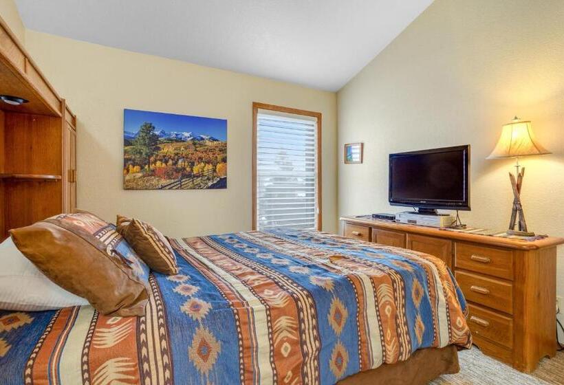 فندق Buffalo Village 306