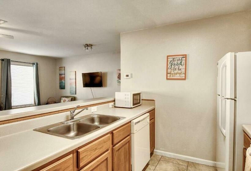 בית מלון כפרי Leeward 9303