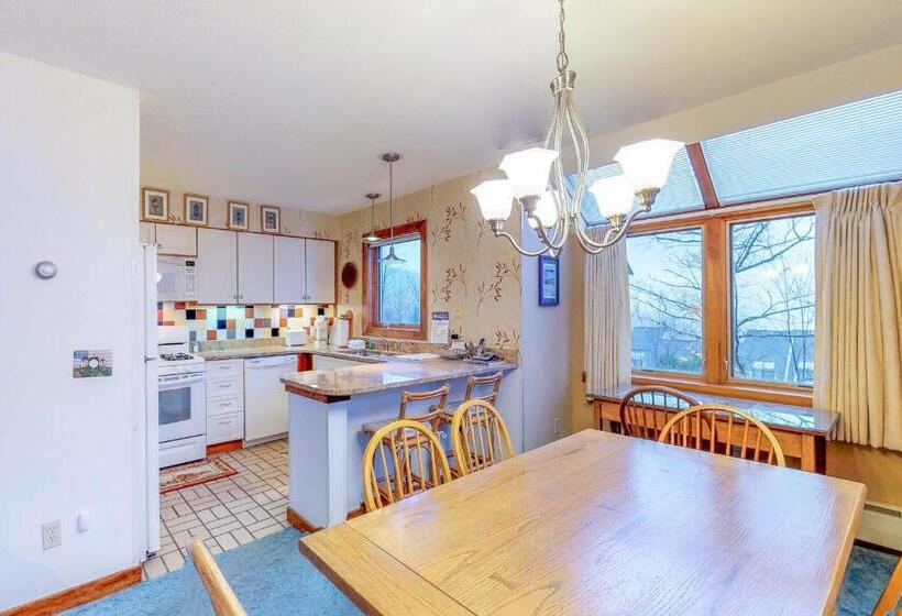 בית מלון כפרי Sunrise: West Glade H2