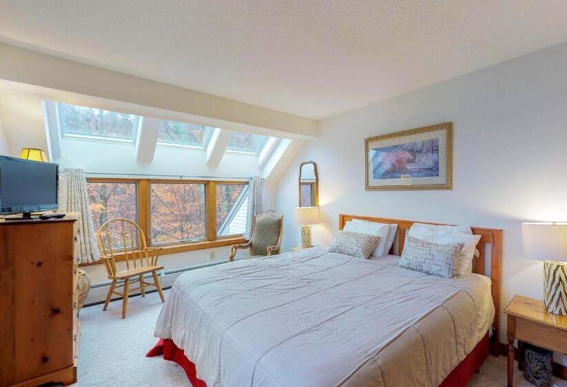 בית מלון כפרי Sunrise: West Glade H2