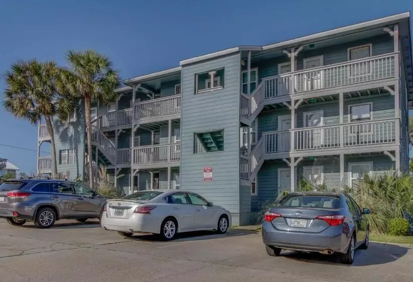 Hotelli 104 Inlet Sands Condo