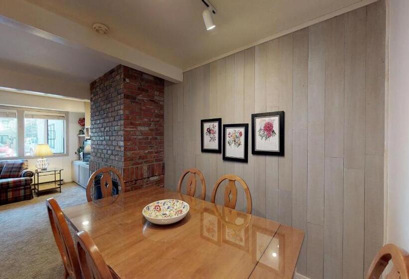 Szálloda Prospector Condo