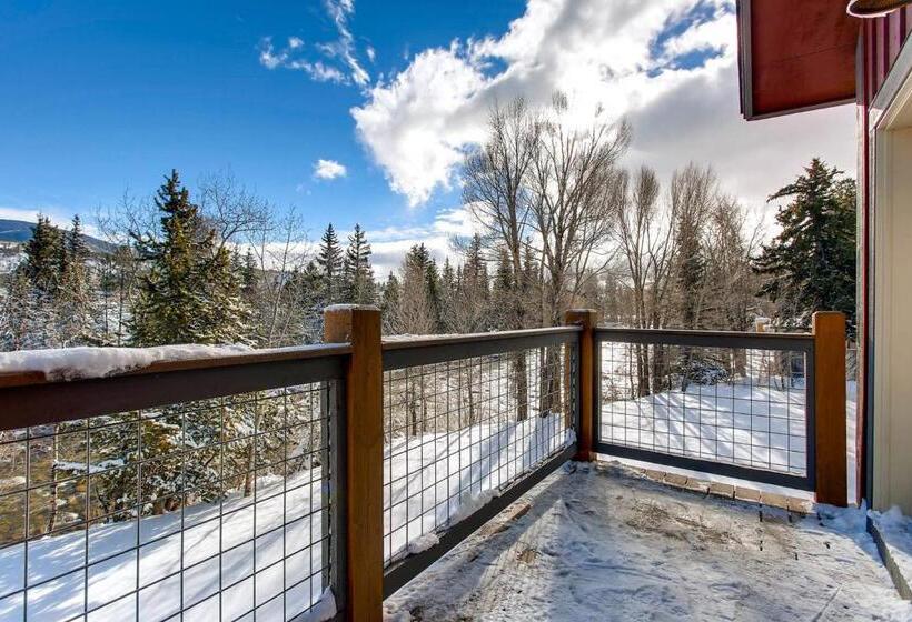 هتل Blue River Condo Unit 203