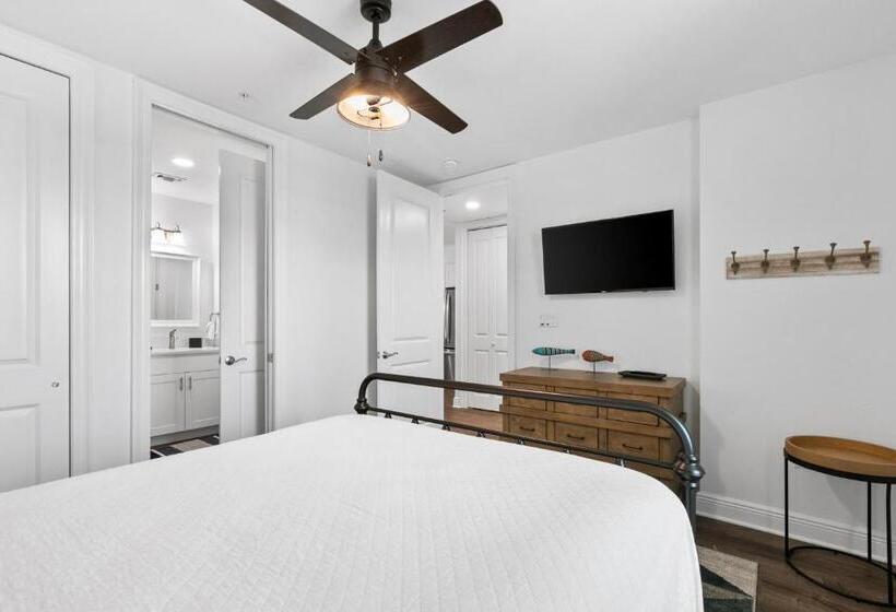 ホテル Gulf Place Residence 103