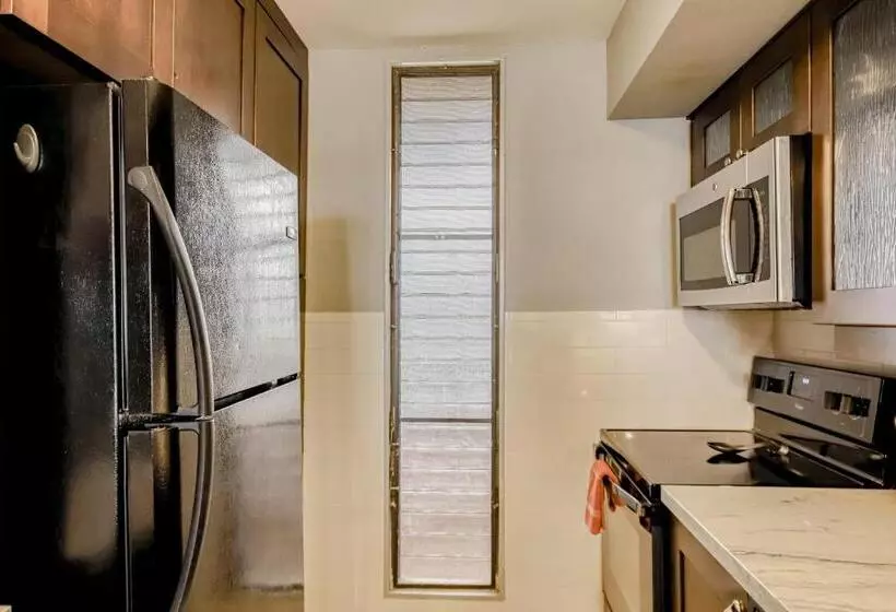 هتل Kahana Villa E610