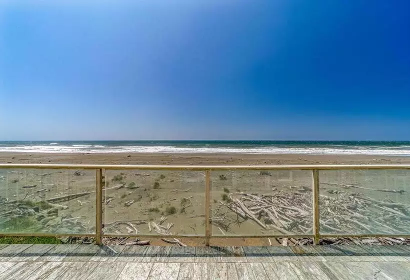 Hotelli Ocean Lover S Landing