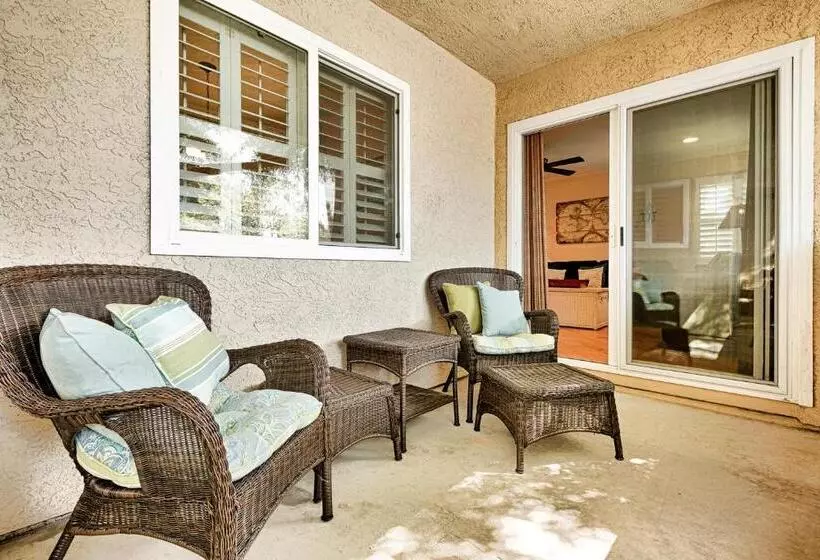 ホテル Ritz Point Condo