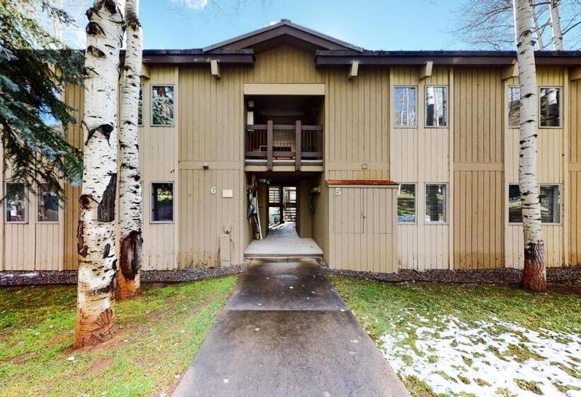 호텔 Snowmas Village 5ab