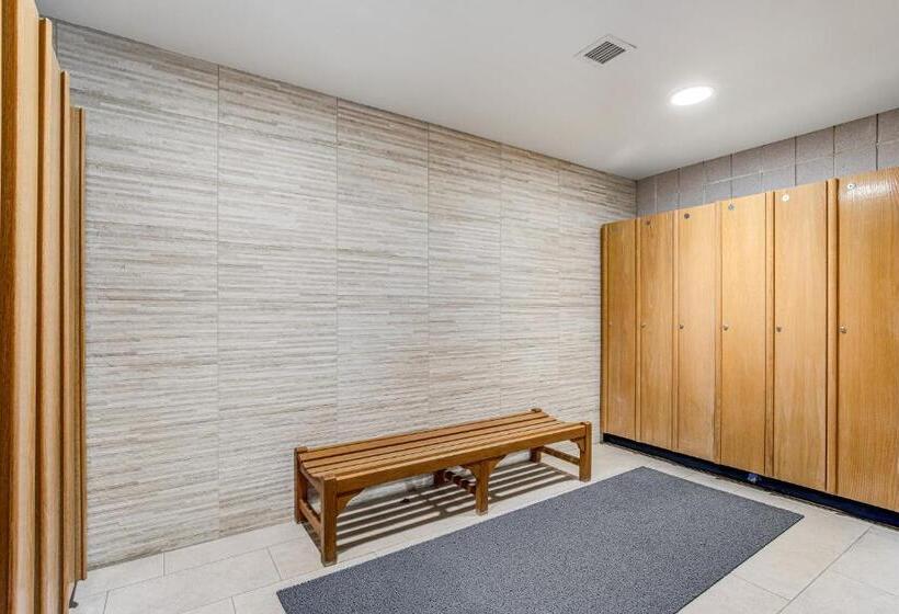 هتل Bear Trap Dunes  56e October Glory