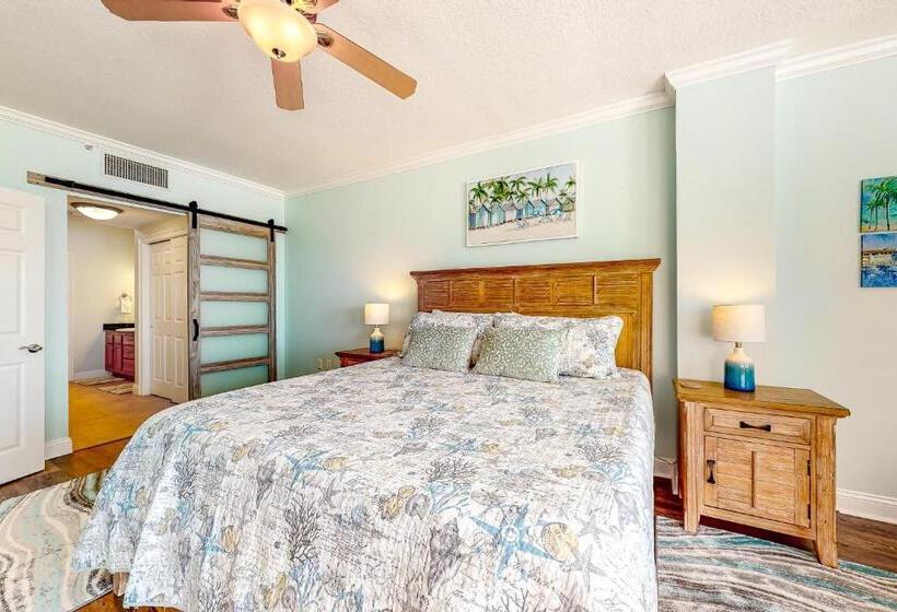 호텔 Paradise Shores 200