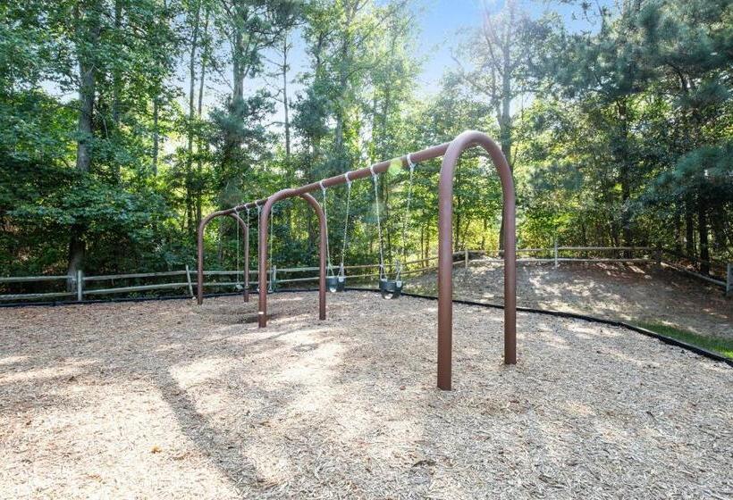 هتل Sea Colony  9803 Evergreen