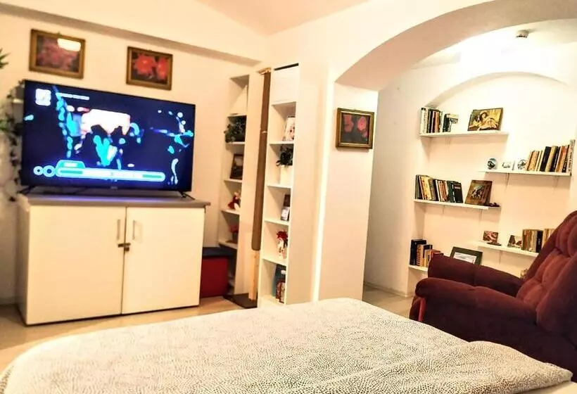 هاستل Central Guesthouse