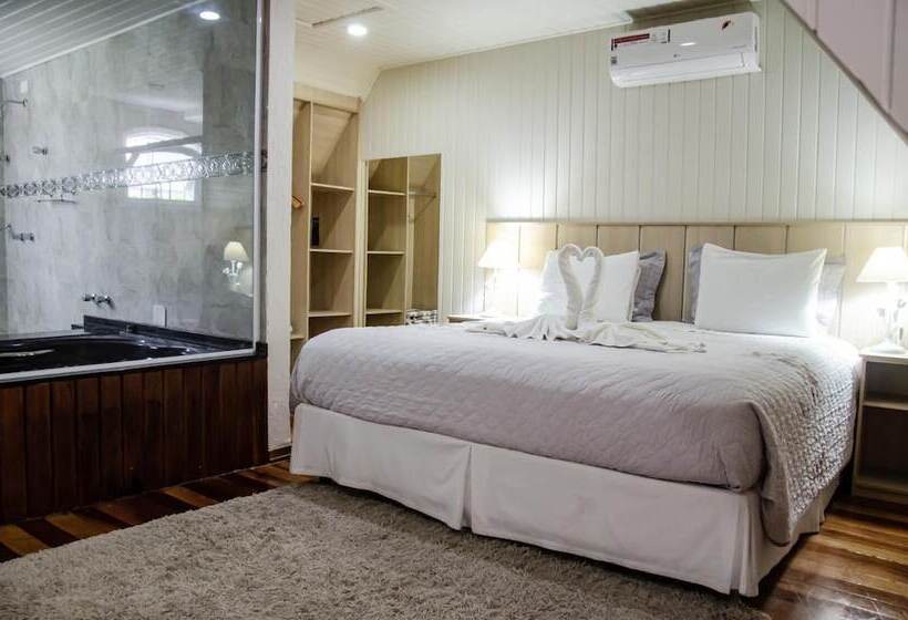 Nocleg ze śniadaniem Chateau Do Luar Prime Em Campos Do Jordao