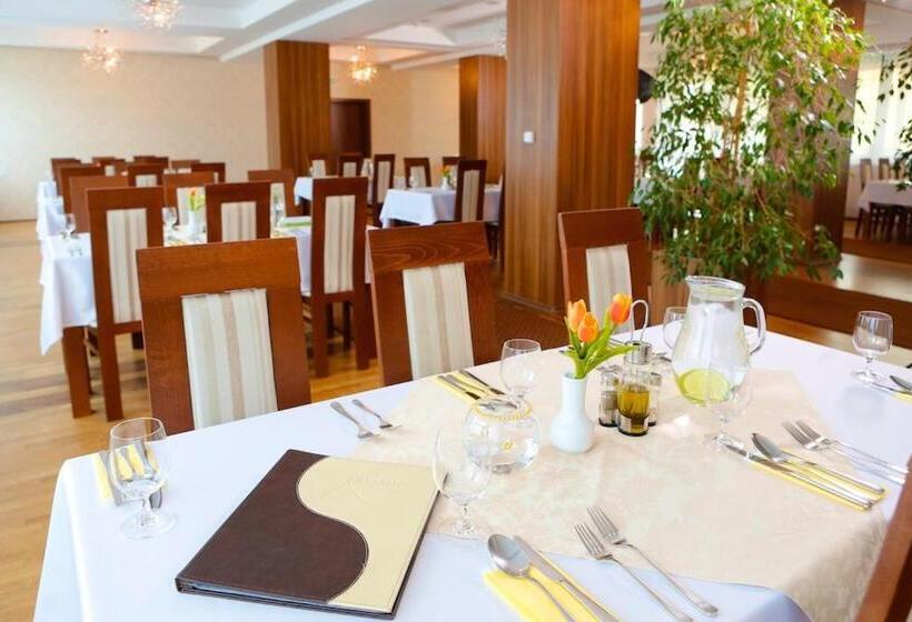 בית מלון כפרי Arman