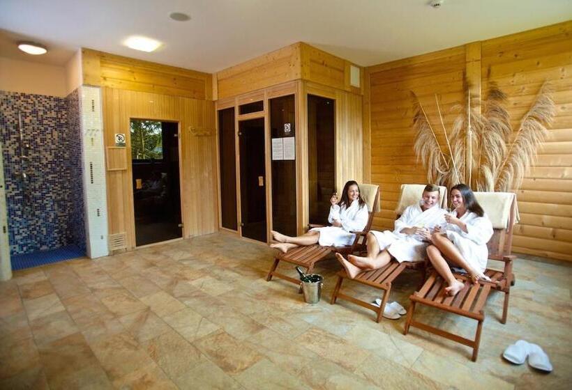 בית מלון כפרי Arman