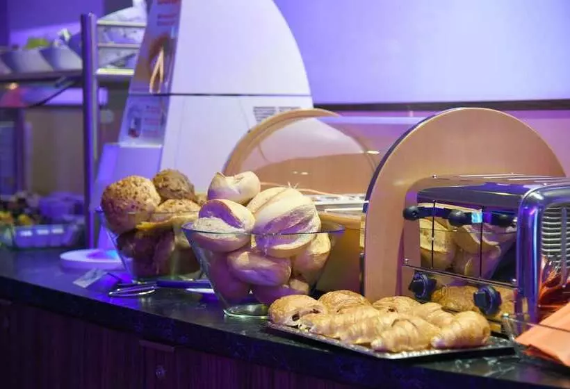 هتل Bed Nbudget City   Hostel