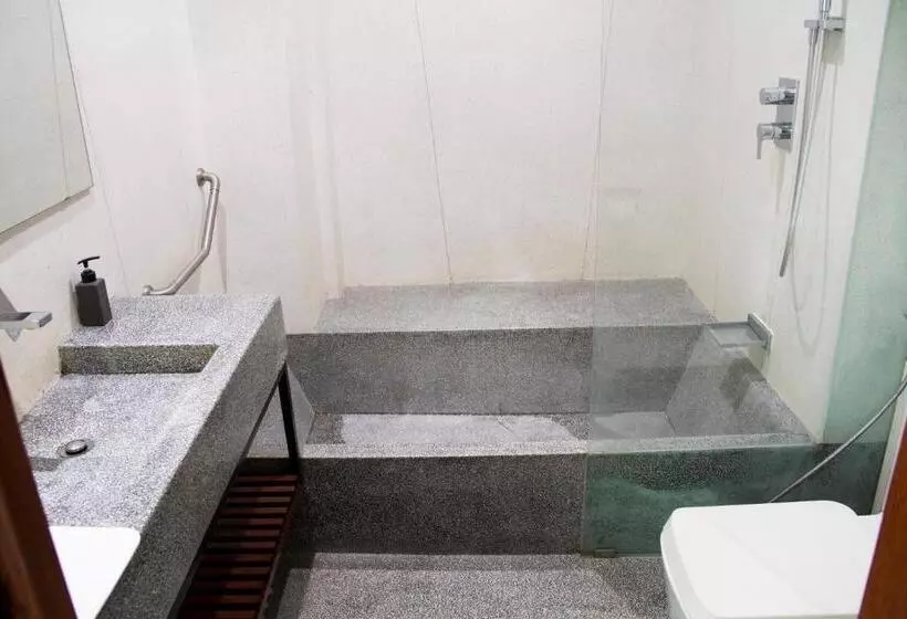 בית מלון כפרי Bopha Bassac Boutique