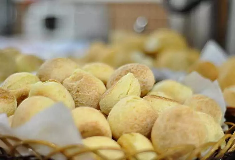 בית מלון כפרי Carolina Plaza